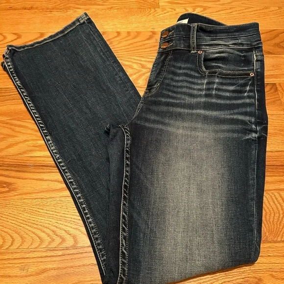 BKE Gabby Curvy Fit Bootcut Jeans - Dark Blue - Picture 2 of 4